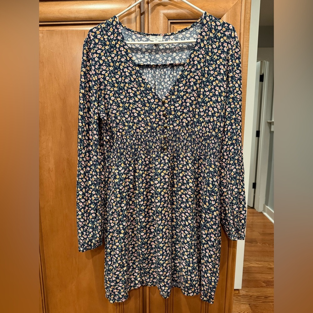 Mason & Belle Floral Dress size Medium